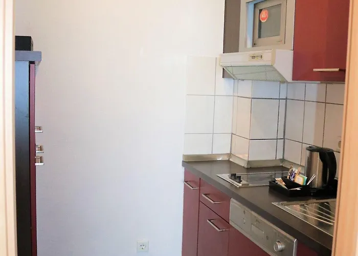 Boardinghouse * Ντίσελντορφ