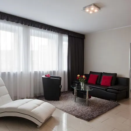 Boardinghouse Apartment