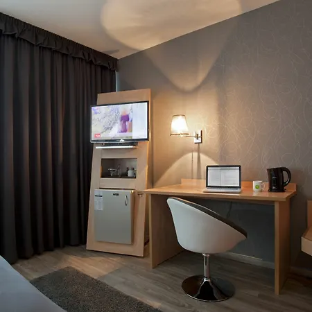 Boardinghouse Apartment *